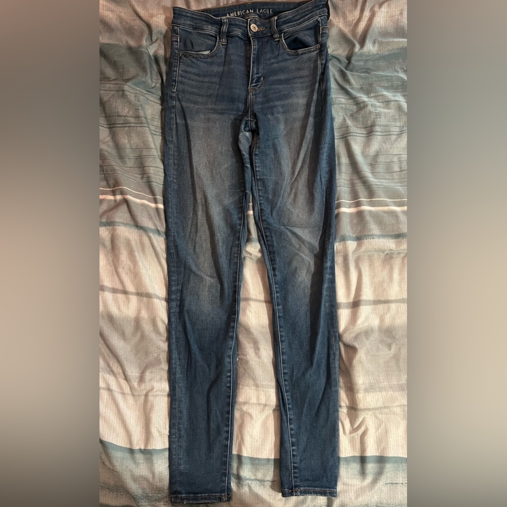 High Rise American Eagle Next Level Stretch Skinny jeans
